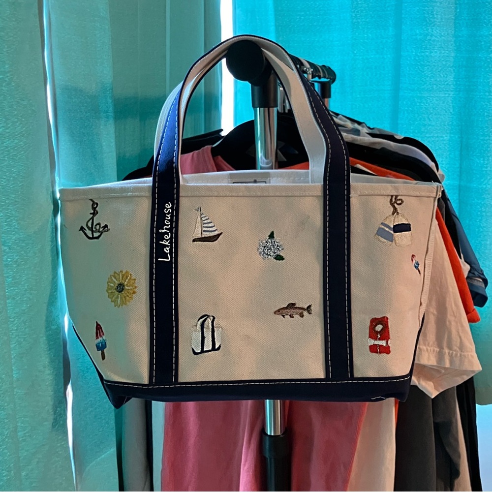 CUSTOM L.L. Bean Boat and Tote “Lake house”